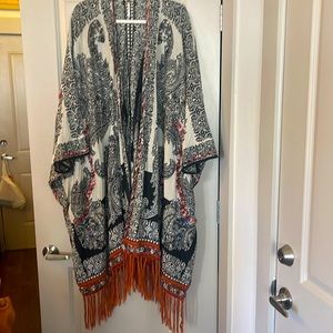 Free People Reversible Kimono OS PERFECT!!